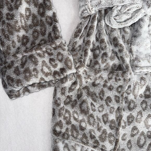 Oscar de la Renta Leopard Print Plush Robe Belted Pockets S/M Women’s Lounge - Picture 5 of 11